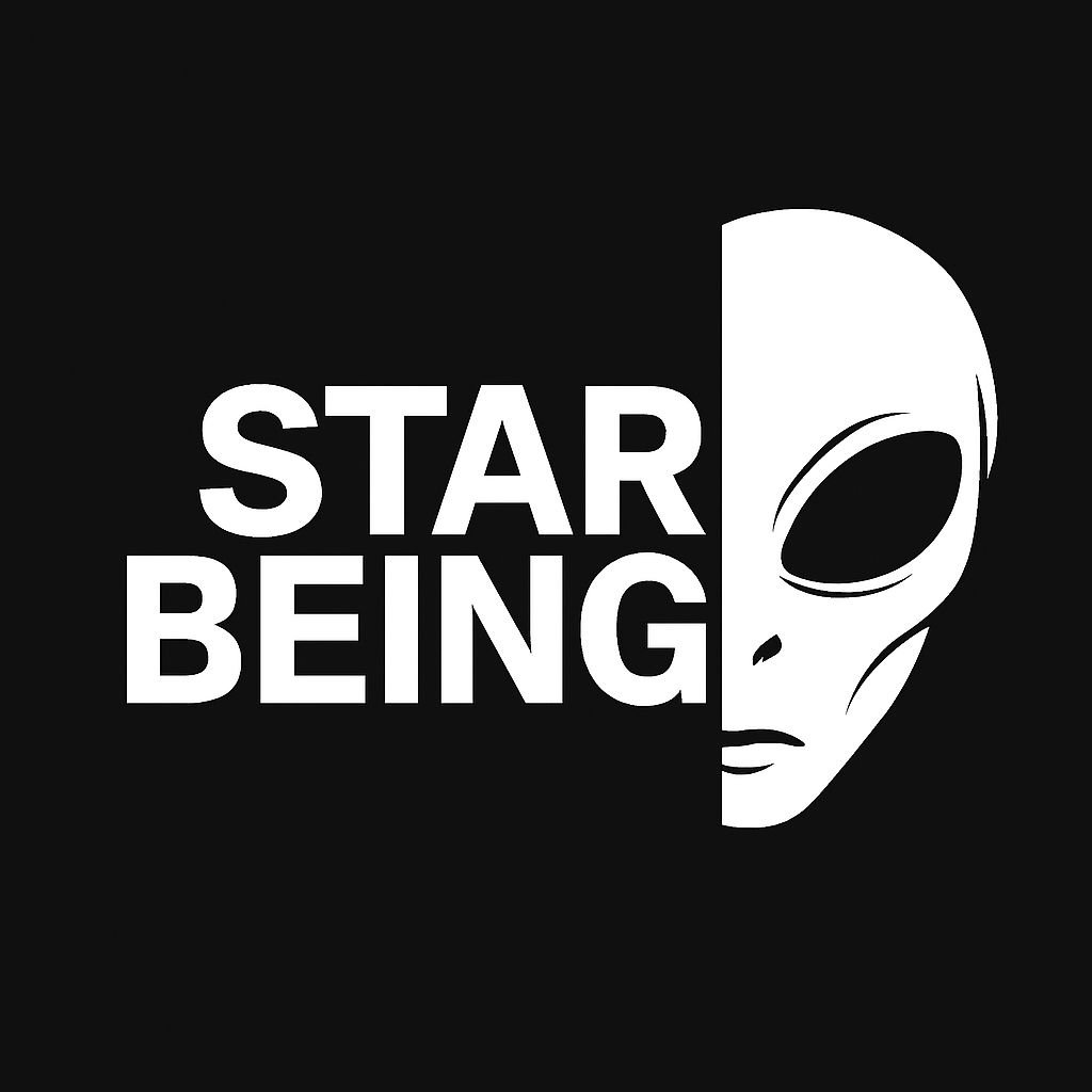 Star Being Alien Face Minimalist Graphic T-Shirt